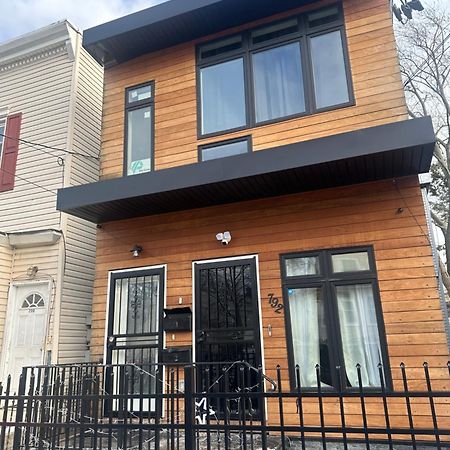 Elegant Apt By Ewr & Pennstation نيوآرك المظهر الخارجي الصورة